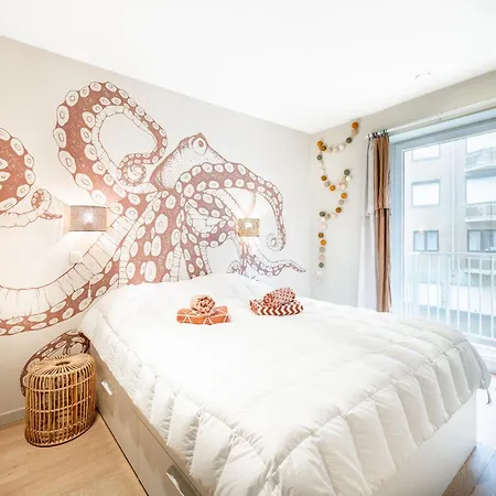 In Koksijde With Stunning Sea Views, Cleaning Included