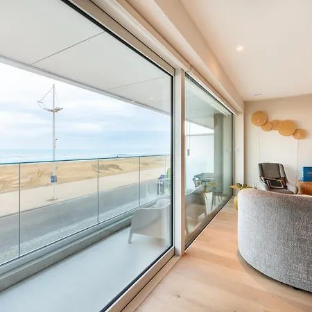 Apartamento In Koksijde With Stunning Sea Views, Cleaning Included *